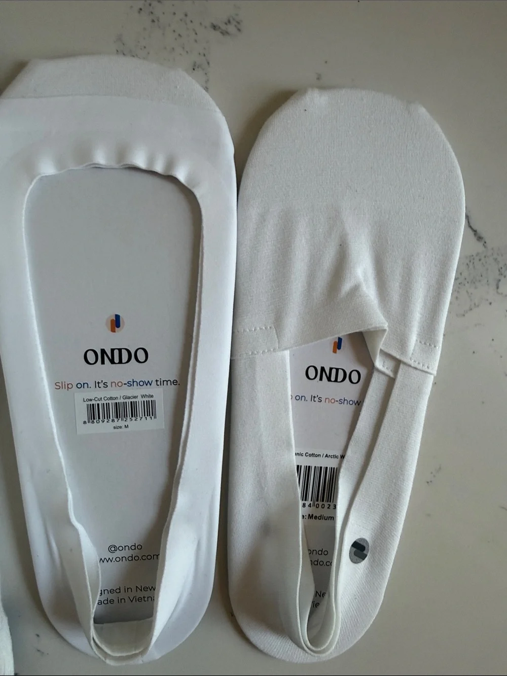 ONDO Cotton Socks in White Crew / no show no Slip Style Size Medium/ Large NWT